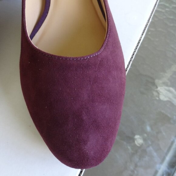 Talbots women's size 9&1/2M, Burgundy suede leather chunky heel shoes, round toe - Picture 7 of 16